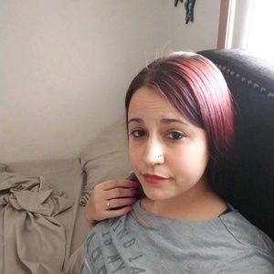 Meet your Posher, Tabitha